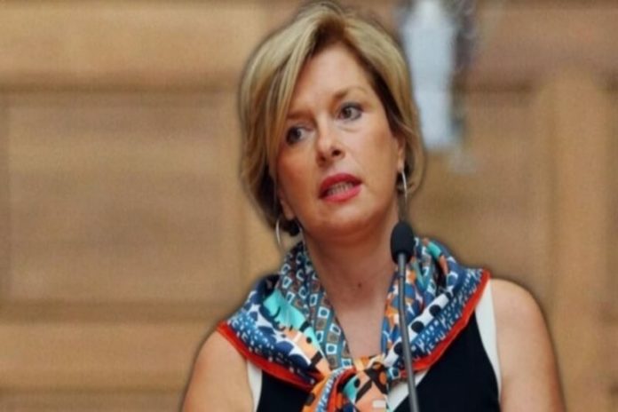 Με καταγωγή από την Θράκη η νέα αναπληρώτρια υπουργός Υγείας Μίνα Γκάγκα Με καταγωγή από την Θράκη η νέα αναπληρώτρια υπουργός Υγείας Μίνα Γκάγκα