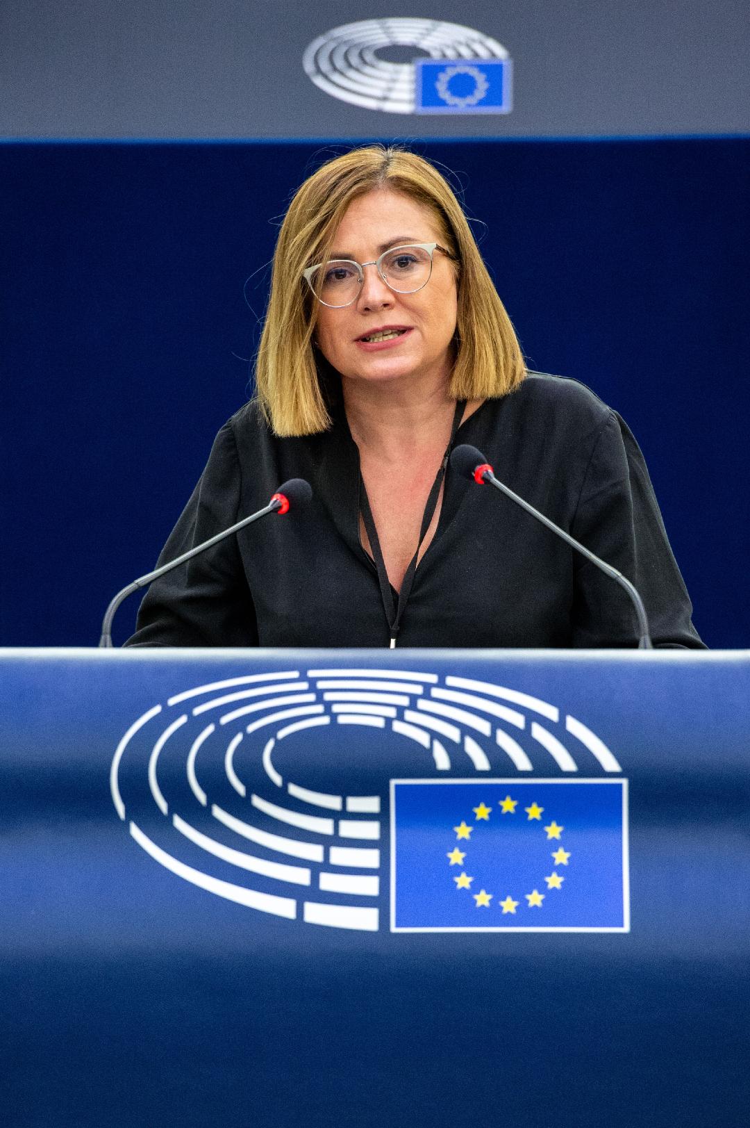 Φυσικό αέριο: Θηλιά στο λαιμό της ΕΕ ή μεταβατική λύση για το μέλλον που ήρθε; Φυσικό αέριο: Θηλιά στο λαιμό της ΕΕ ή μεταβατική λύση για το μέλλον που ήρθε;