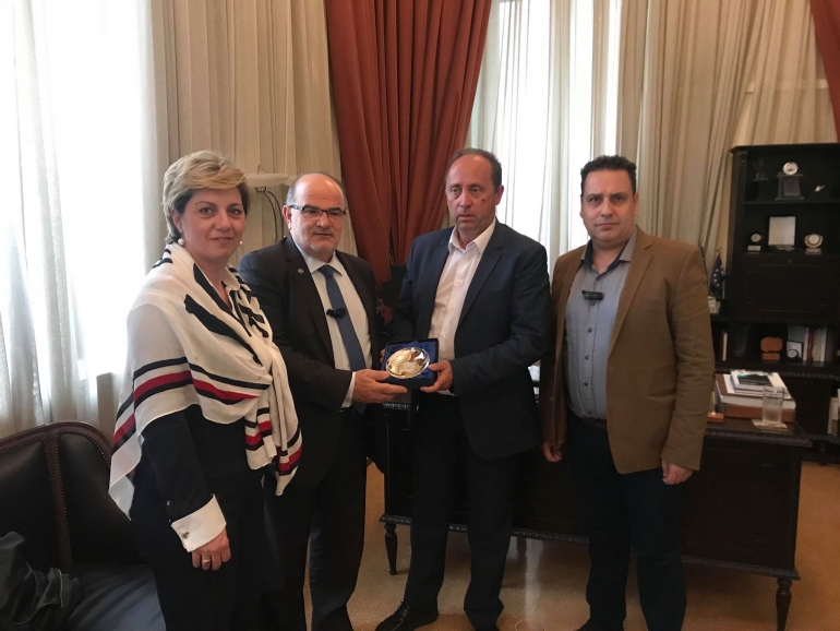 Πρόγραμμα ύψους 335 εκατ. ευρώ από πόρους του Ταμείου Πολιτικής Συνοχής-ΕΣΠΑ- για το άνοιγμα της Εστίασης Πρόγραμμα ύψους 335 εκατ. ευρώ από πόρους του Ταμείου Πολιτικής Συνοχής-ΕΣΠΑ- για το άνοιγμα της Εστίασης
