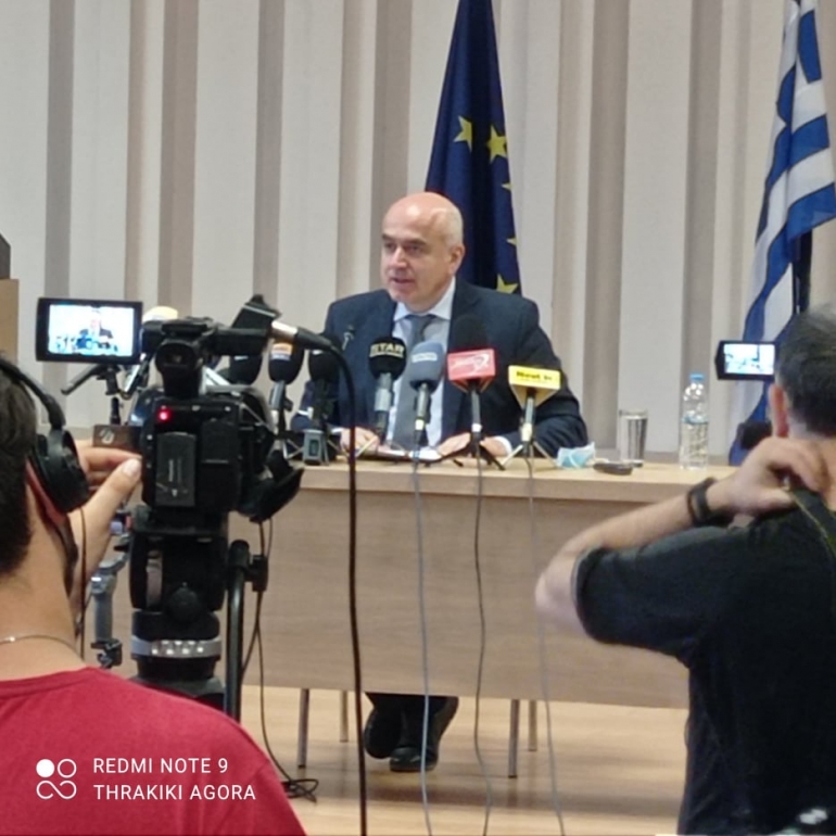 Εξειδικευμένο Πρόγραμμα μη επιστρεπτέας ενίσχυσης μέσω ΕΣΠΑ για επιχειρήσεις της ΑΜ-Θ Εξειδικευμένο Πρόγραμμα μη επιστρεπτέας ενίσχυσης μέσω ΕΣΠΑ για επιχειρήσεις της ΑΜ-Θ