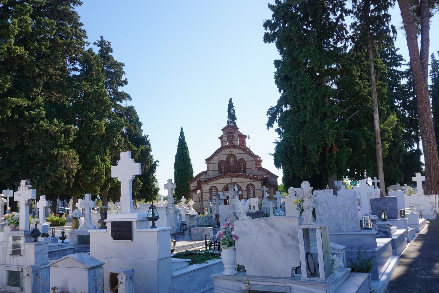 Παρεμβάσεις στα Δημοτικά Κοιμητήρια Κομοτηνής Παρεμβάσεις στα Δημοτικά Κοιμητήρια Κομοτηνής