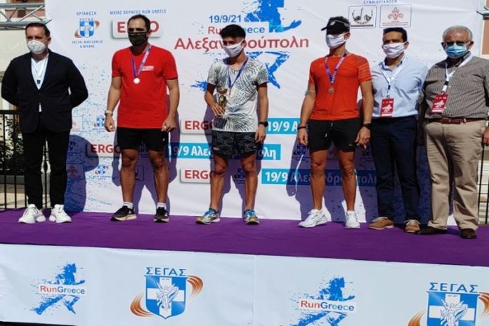 Run Greece: Οι νικητές των μεταλλίων στους αγώνες 5 και 10χλμ ανδρών και γυναικών της Αλεξανδρούπολης Run Greece: Οι νικητές των μεταλλίων στους αγώνες 5 και 10χλμ ανδρών και γυναικών της Αλεξανδρούπολης