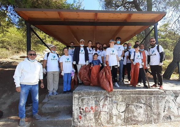 Δήμος Καβάλας / GAIA FIRST: Εθελοντικός καθαρισμός του περιαστικού δάσους Καβάλας Δήμος Καβάλας / GAIA FIRST: Εθελοντικός καθαρισμός του περιαστικού δάσους Καβάλας