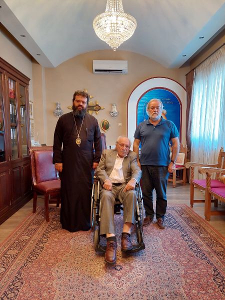 Επετειακή έκδοση της Ι.Μ. Μαρωνείας και Κομοτηνής για τα 100 χρόνια από τη Μικρασιατική Καταστροφή Επετειακή έκδοση της Ι.Μ. Μαρωνείας και Κομοτηνής για τα 100 χρόνια από τη Μικρασιατική Καταστροφή