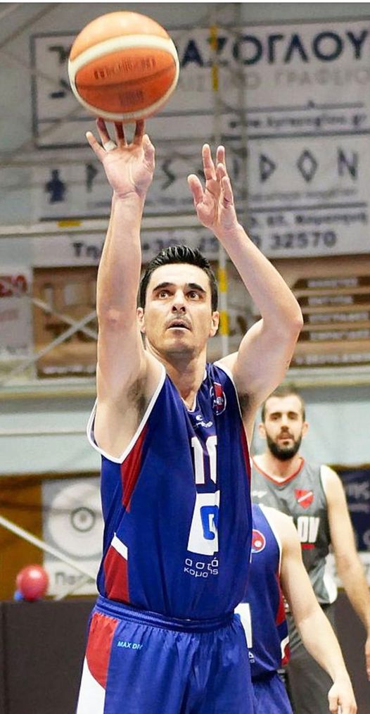 Ο Γιώργος Κουτσοβασίλης και φέτος στο ΓΑΣ Κομοτηνή Ο Γιώργος Κουτσοβασίλης και φέτος στο ΓΑΣ Κομοτηνή