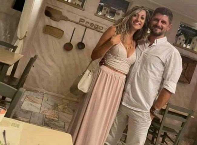 Εγκλημα στη Ρόδο: Κώστας Μοίρας – Αυτός είναι ο 40χρονος αλουμινάς που δολοφόνησε τη Δώρα και αυτοκτόνησε Εγκλημα στη Ρόδο: Κώστας Μοίρας – Αυτός είναι ο 40χρονος αλουμινάς που δολοφόνησε τη Δώρα και αυτοκτόνησε