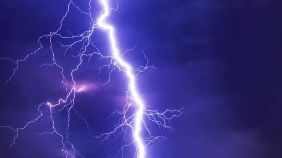 Καβάλα: Νεκρός από κεραυνό ένας 55χρονος Καβάλα: Νεκρός από κεραυνό ένας 55χρονος