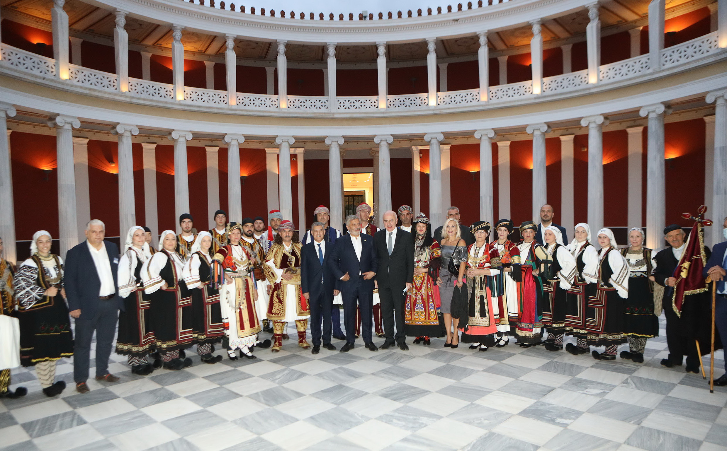 Μία ξεχωριστή Επετειακή Έκθεση 1821-2021 στο Ζάππειο Μέγαρο με τη στήριξη της Περιφέρειας Ανατολικής Μακεδονίας και Θράκης Μία ξεχωριστή Επετειακή Έκθεση 1821-2021 στο Ζάππειο Μέγαρο με τη στήριξη της Περιφέρειας Ανατολικής Μακεδονίας και Θράκης