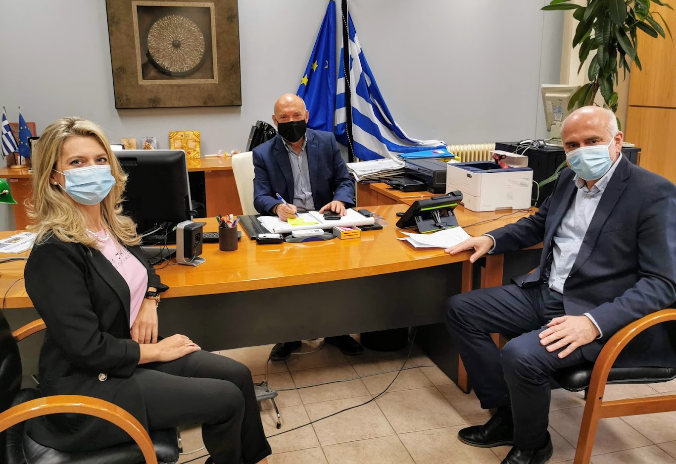 Επιπλέον οικονομική ενίσχυση στις δομές εκπαίδευσης και τις σχολικές μονάδες Ειδικής Αγωγής της Περιφέρειας ΑΜ- Θ Επιπλέον οικονομική ενίσχυση στις δομές εκπαίδευσης και τις σχολικές μονάδες Ειδικής Αγωγής της Περιφέρειας ΑΜ- Θ