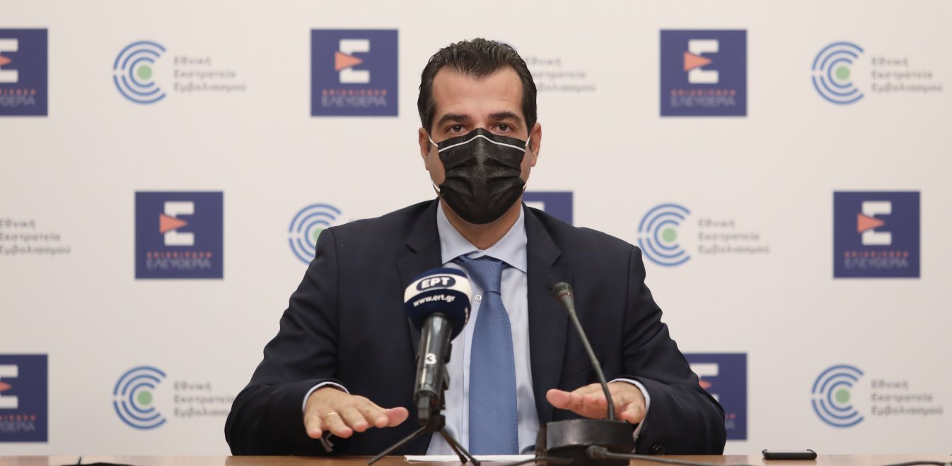 Οι ανακοινώσεις Πλεύρη για εμβολιασμένους – ανεμβολίαστους Οι ανακοινώσεις Πλεύρη για εμβολιασμένους – ανεμβολίαστους