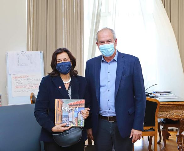 Επίσκεψη της Αν. Τομεάρχη Κοινωνικής Πρόνοιας του ΣΥΡΙΖΑ, Θεανώς Φωτίου, στο Δημαρχείο Καβάλας Επίσκεψη της Αν. Τομεάρχη Κοινωνικής Πρόνοιας του ΣΥΡΙΖΑ, Θεανώς Φωτίου, στο Δημαρχείο Καβάλας