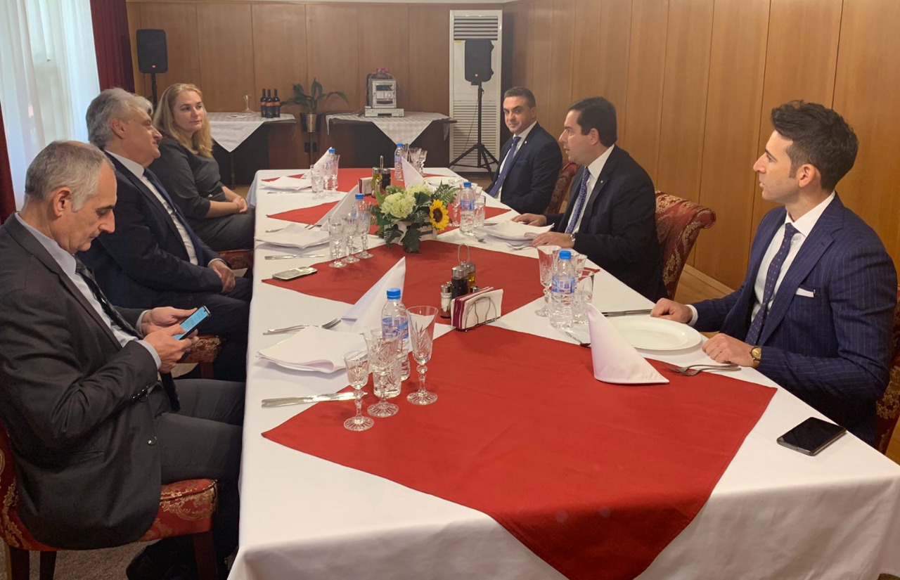 Συνάντηση στη Σόφια του Υπουργού Μετανάστευσης και Ασύλου Νότη Μηταράκη με τον Αντιπρόεδρο της Κυβέρνησης και Υπ. Εσωτερικών της Βουλγαρίας, Boyko Rashkov