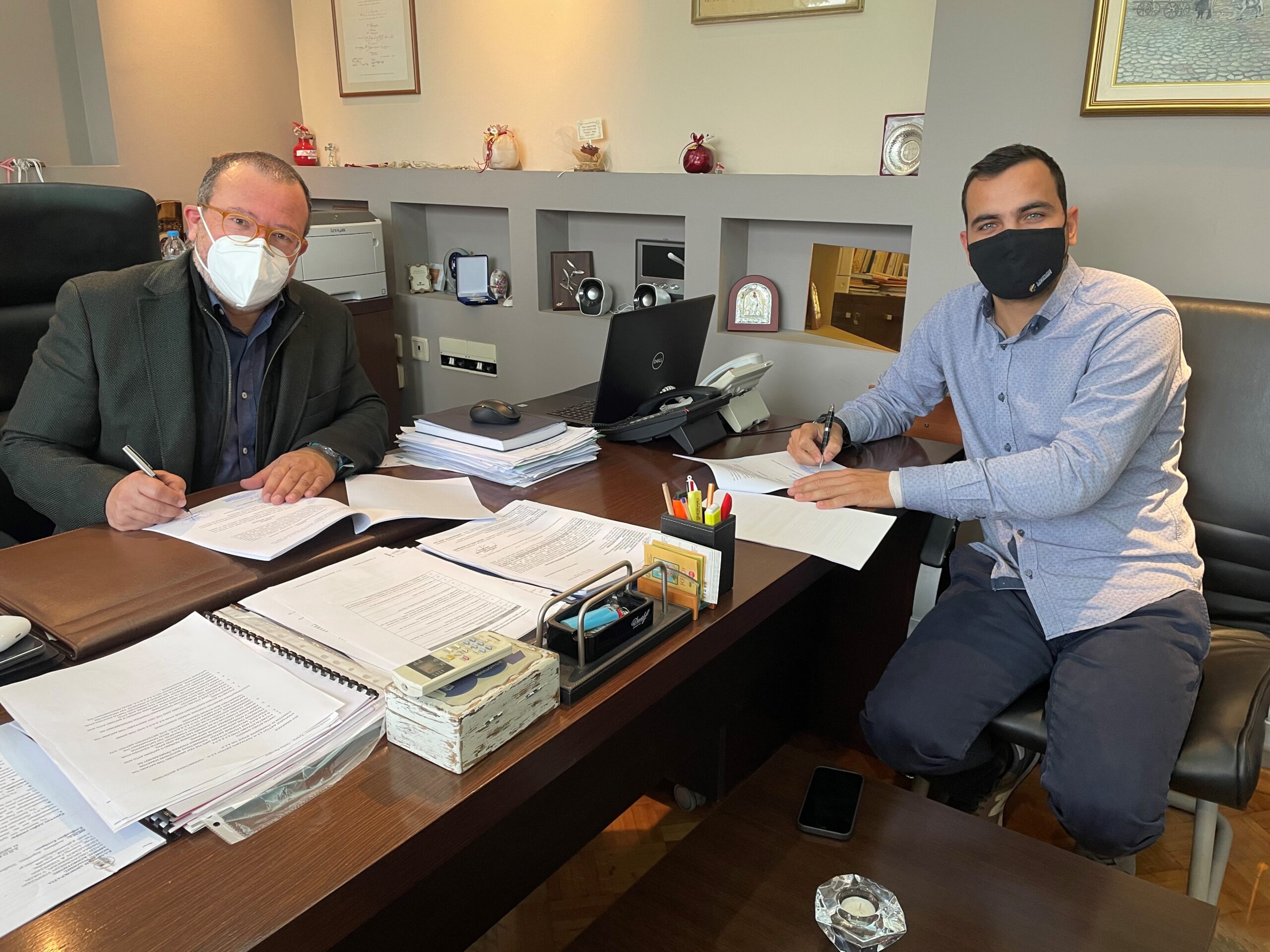 Υπογράφηκαν οι πρώτες προγραμματικές συμβάσεις της «Κ.Καραθεοδωρή ΑΕ» με το Δήμο Κομοτηνής Υπογράφηκαν οι πρώτες προγραμματικές συμβάσεις της «Κ.Καραθεοδωρή ΑΕ» με το Δήμο Κομοτηνής