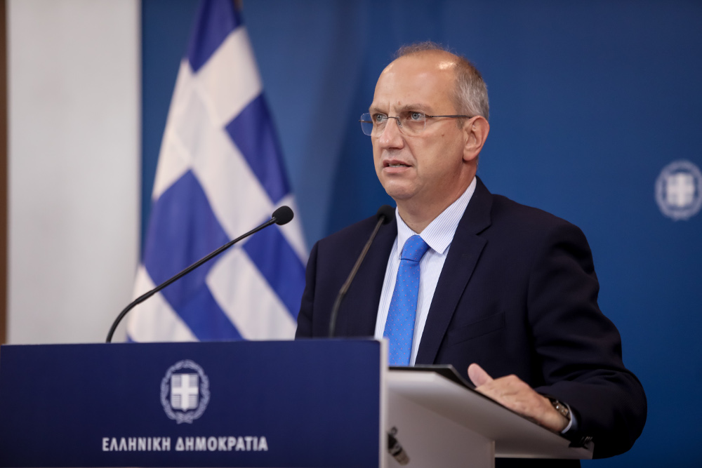 Γιάννης Οικονόμου: Τεράστιο ατόπημα του Ζεϊμπέκ για τη μειονότητα, να τον αποδοκιμάσει ο ΣΥΡΙΖΑ Γιάννης Οικονόμου: Τεράστιο ατόπημα του Ζεϊμπέκ για τη μειονότητα, να τον αποδοκιμάσει ο ΣΥΡΙΖΑ