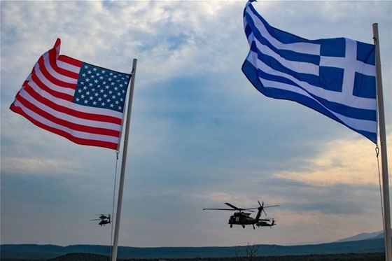 Έρχεται στην Αλεξανδρούπολη η 1η Ταξιαρχία Αεροπορίας Στρατού από το Τέξας Έρχεται στην Αλεξανδρούπολη η 1η Ταξιαρχία Αεροπορίας Στρατού από το Τέξας