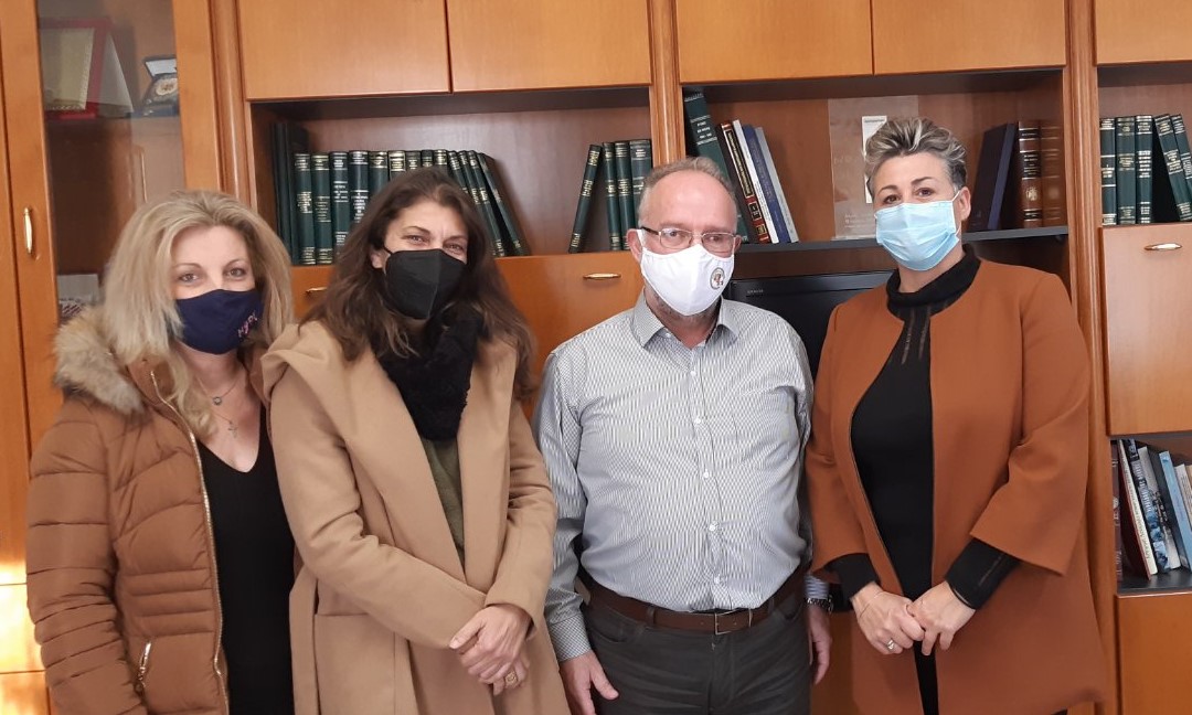 Σε συνεργασία Δήμου Μαρωνείας-Σαπών και Συλλόγου Γυναικών Ξυλαγανής επαναλειτουργεί η Δημοτική Βιβλιοθήκη Ξυλαγανής