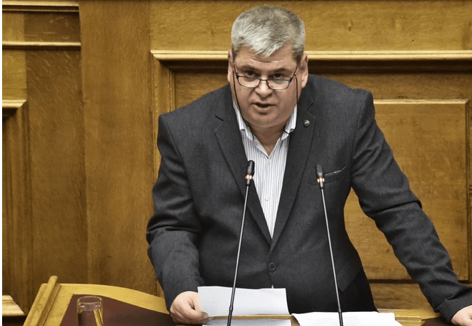 “Διορθώσεις” μετά τις δηλώσεις Χουσεϊν Ζεϊμπέκ στην Διακομματική της Θράκης “Διορθώσεις” μετά τις δηλώσεις Χουσεϊν Ζεϊμπέκ στην Διακομματική της Θράκης