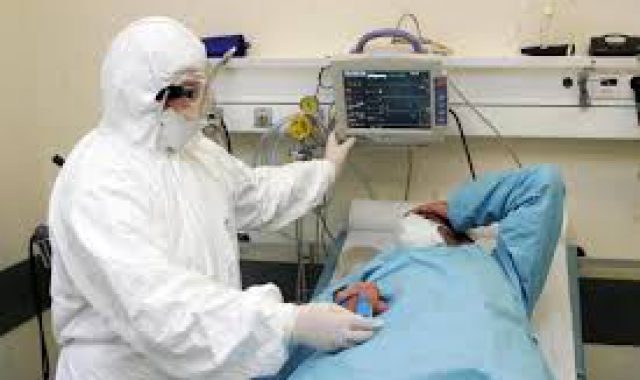 Παναγής Γαλιατσάτος (Johns Hopkins): Τέλος η πανδημία σε 6-8 μήνες Παναγής Γαλιατσάτος (Johns Hopkins): Τέλος η πανδημία σε 6-8 μήνες