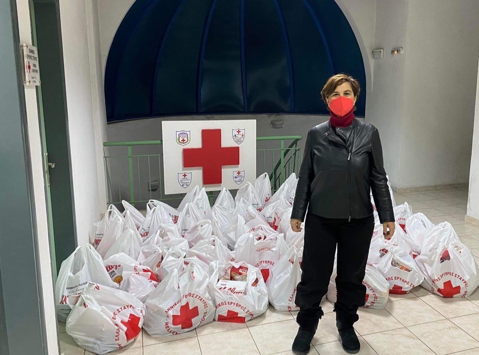 Ο Ελληνικός Ερυθρός Σταυρός προσφέρει ανιδιοτελώς στιγμές χαράς και αγάπης Ο Ελληνικός Ερυθρός Σταυρός προσφέρει ανιδιοτελώς στιγμές χαράς και αγάπης