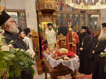 Χριστούγεννα στην Ι.Μ. Μαρωνείας και Κομοτηνής Χριστούγεννα στην Ι.Μ. Μαρωνείας και Κομοτηνής