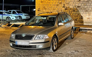Συνελήφθη ημεδαπός διακινητής ο οποίος προωθούσε στο εσωτερικό της χώρας μη νόμιμους μετανάστες Συνελήφθη ημεδαπός διακινητής ο οποίος προωθούσε στο εσωτερικό της χώρας μη νόμιμους μετανάστες