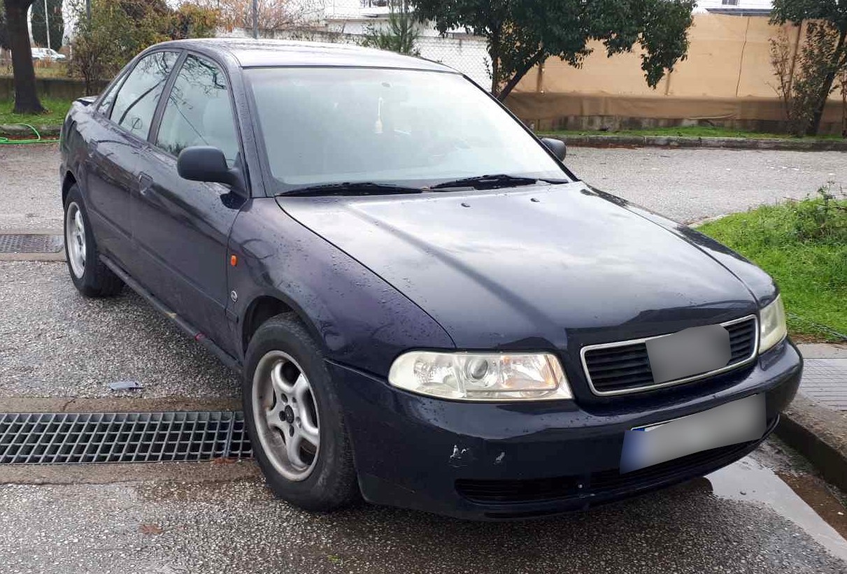 Συνελήφθησαν 2 διακινητές οι οποίοι προωθούσαν στο εσωτερικό της χώρας μη νόμιμους μετανάστες Συνελήφθησαν 2 διακινητές οι οποίοι προωθούσαν στο εσωτερικό της χώρας μη νόμιμους μετανάστες