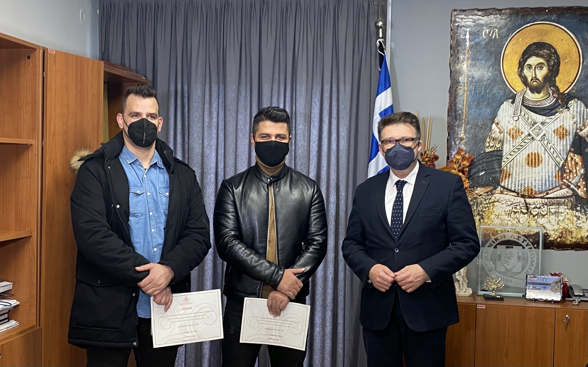 Έπαινος σε Αστυνομικούς Έπαινος σε Αστυνομικούς