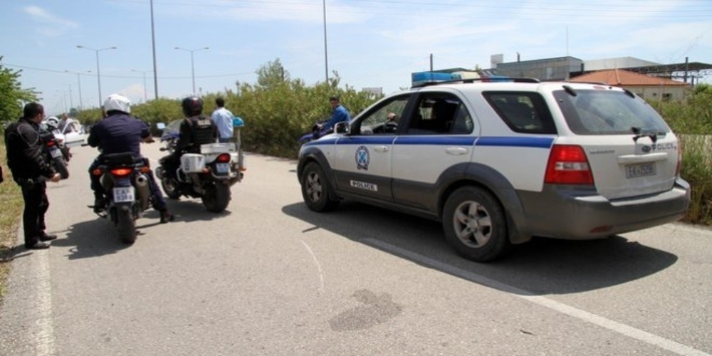 Συνελήφθη διακινητής ο οποίος προωθούσεστο εσωτερικό της χώραςμη νόμιμους μετανάστες Συνελήφθη διακινητής ο οποίος προωθούσεστο εσωτερικό της χώραςμη νόμιμους μετανάστες