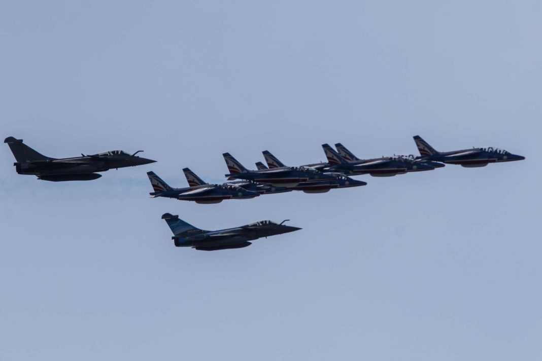 Ήρθαν στη Ελλάδα τα νέα Rafale – Συγκινητική υποδοχή στην Τανάγρα Ήρθαν στη Ελλάδα τα νέα Rafale – Συγκινητική υποδοχή στην Τανάγρα