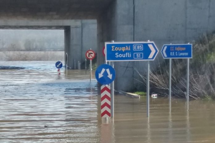 Στο ίδιο έργο θεατές αγρότες και κτηνοτρόφοι στις παρέβριες περιοχές στον Έβρο