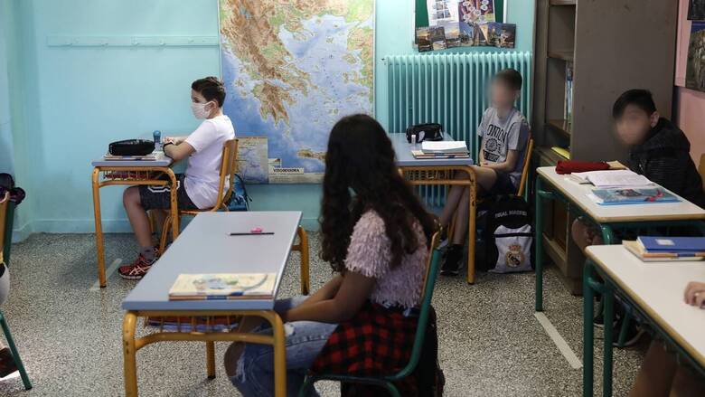 Νικ. Τζανάκης – Έως 70.000 κρούσματα τις επόμενες εβδομάδες – Να καθυστερήσει το άνοιγμα των σχολείων Νικ. Τζανάκης – Έως 70.000 κρούσματα τις επόμενες εβδομάδες – Να καθυστερήσει το άνοιγμα των σχολείων