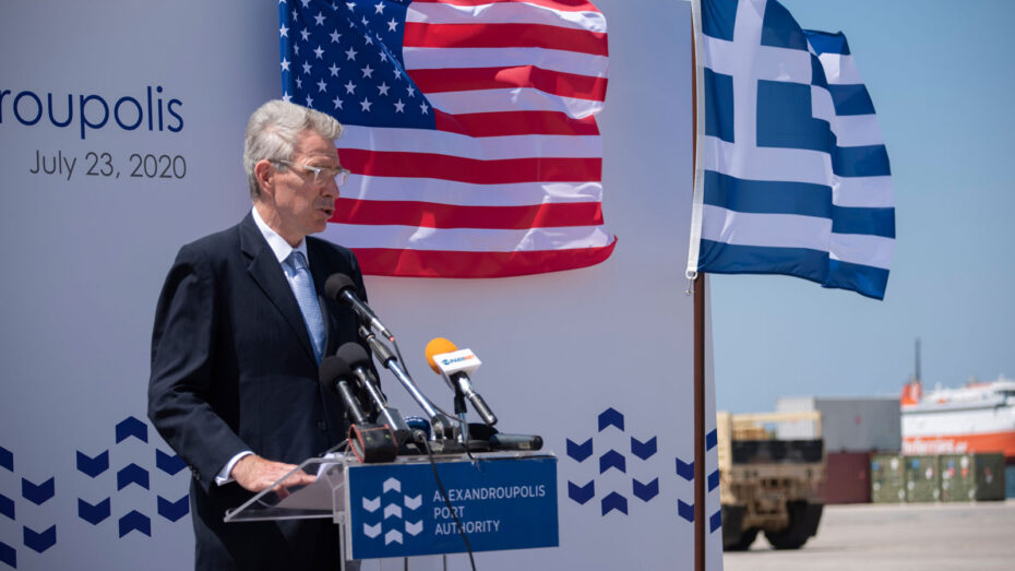 Τζ. Πάιατ για τον σταθμό LNG στην Αλεξανδρούπολη: Μεγάλο βήμα για την ενεργειακή ασφάλεια και το κλίμα στην Ευρώπη Τζ. Πάιατ για τον σταθμό LNG στην Αλεξανδρούπολη: Μεγάλο βήμα για την ενεργειακή ασφάλεια και το κλίμα στην Ευρώπη
