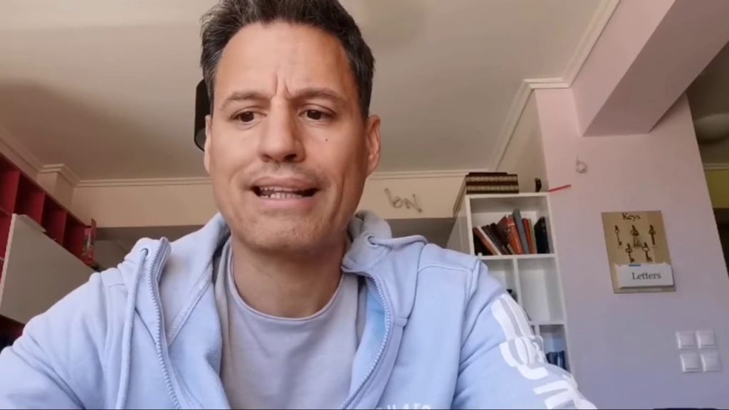 Ο… πολέμιος του εμβολίου κατά του κορωνοϊού Γρηγόρης Πετράκος φαίνεται πως άλλαξε γνώμη ! Ο… πολέμιος του εμβολίου κατά του κορωνοϊού Γρηγόρης Πετράκος φαίνεται πως άλλαξε γνώμη !