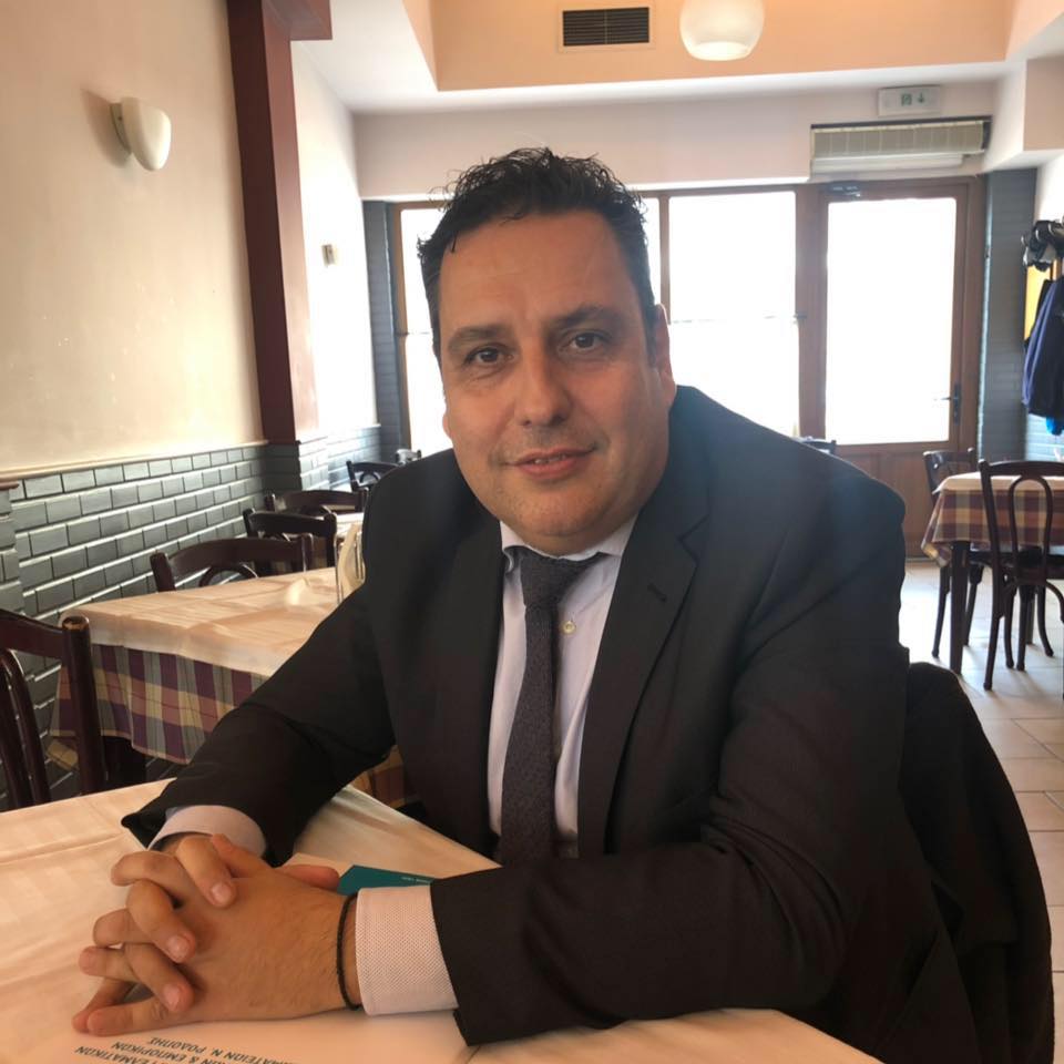 Ανέστης Βαφειάδης : Ζητάμε μείωση ενοικίων και οικονομική στήριξη, όχι δάνεια Ανέστης Βαφειάδης : Ζητάμε μείωση ενοικίων και οικονομική στήριξη, όχι δάνεια