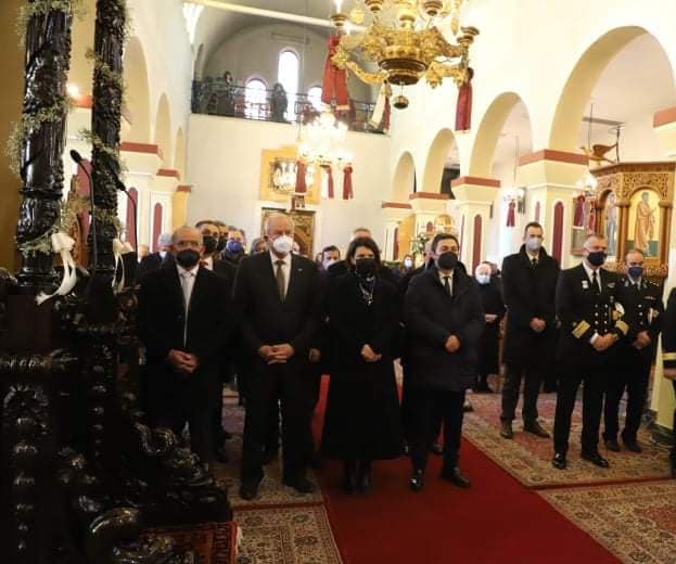 Ο Δήμαρχος Καβάλας στη Θεία Λειτουργία στον εορτάζοντα Ιερό Ναό του Αγίου Γρηγορίου στη Νέα Καρβάλη Ο Δήμαρχος Καβάλας στη Θεία Λειτουργία στον εορτάζοντα Ιερό Ναό του Αγίου Γρηγορίου στη Νέα Καρβάλη