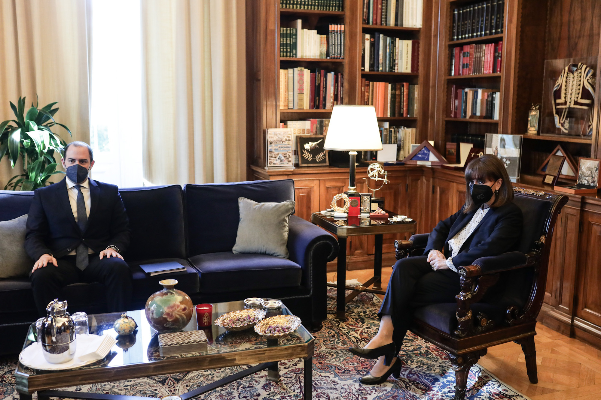Συνάντηση Σακελλαροπούλου με τον Υφυπουργό Δικαιοσύνης αρμόδιο για θέματα Διεθνούς Συνεργασίας και Ανθρωπίνων Δικαιωμάτων Γιώργο Κώτσηρα