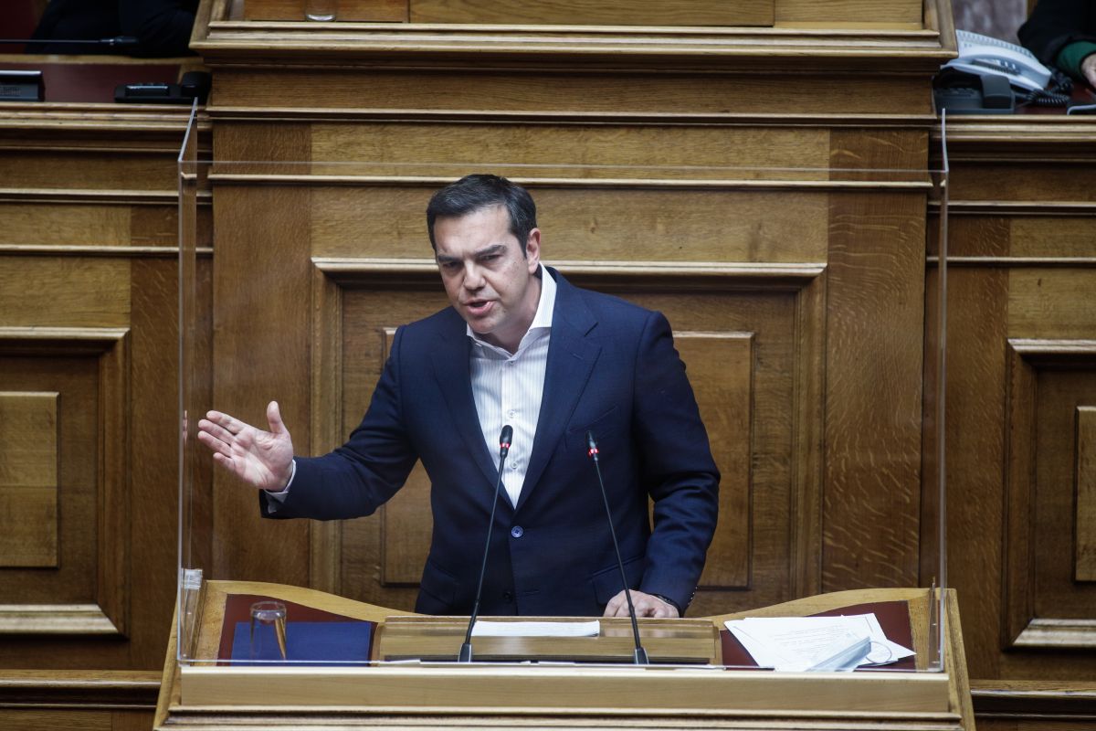 Τσίπρας: Πρόταση μομφής κατά της χειρότερης κυβέρνησης της μεταπολίτευσης Τσίπρας: Πρόταση μομφής κατά της χειρότερης κυβέρνησης της μεταπολίτευσης