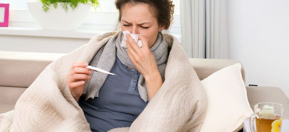 Τρεις συμβουλές για όσους έχουν γρίπη και είναι άνω των 50 ετών