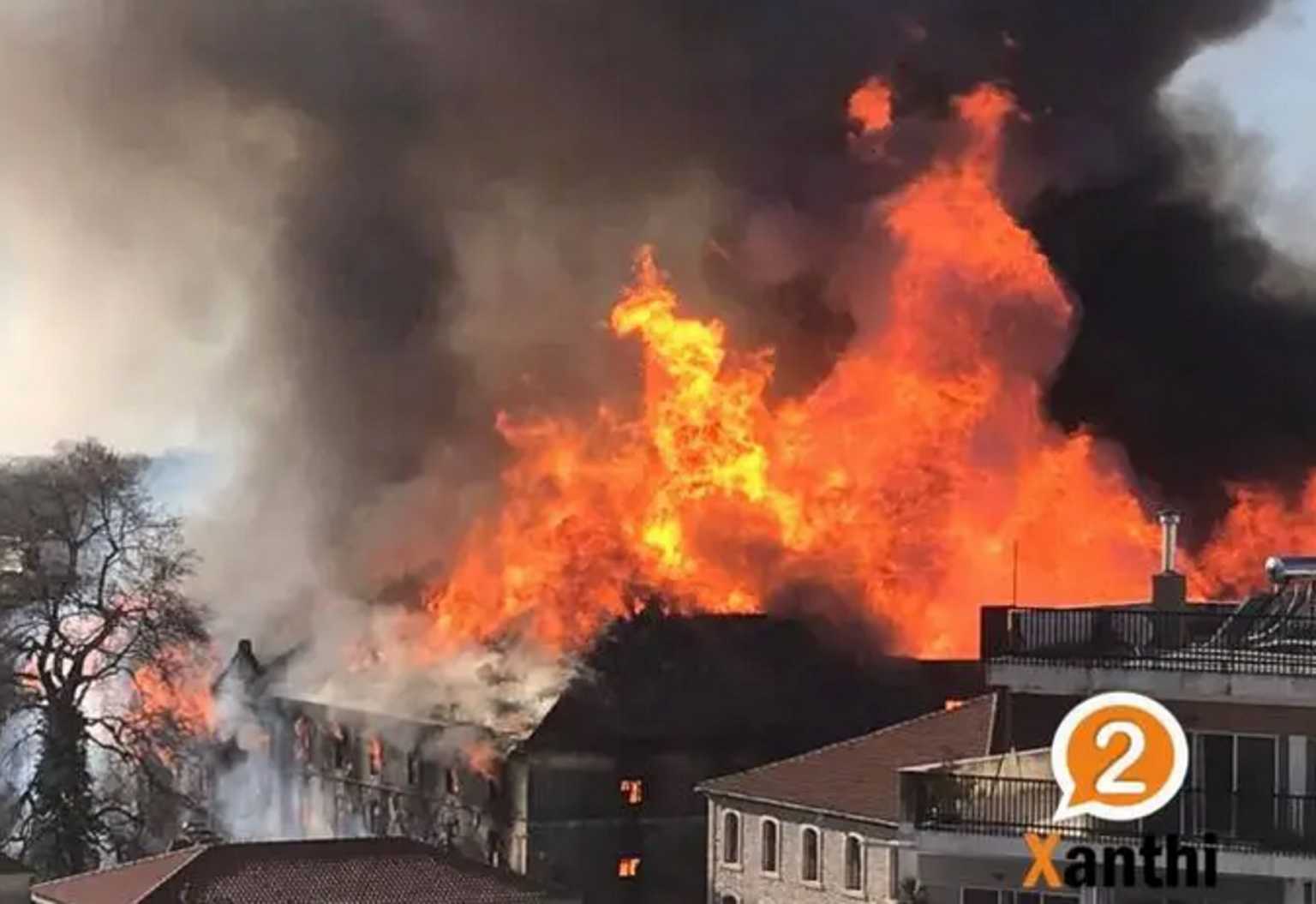 Μεγάλη φωτιά ξέσπασε στο κέντρο της Ξάνθης – Απομακρύνονται οι πολίτες