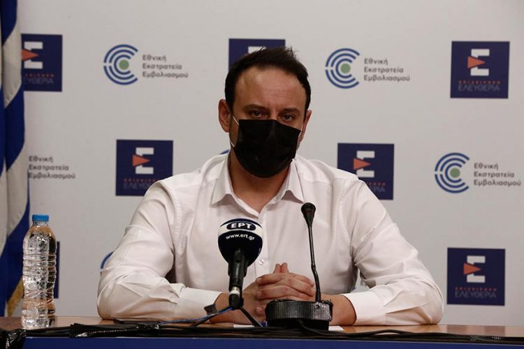 Μαγιορκίνης: Η ‘Ομικρον μπορεί να εκτοπίσει την Δέλτα, δεν είναι όμως αθώα Μαγιορκίνης: Η ‘Ομικρον μπορεί να εκτοπίσει την Δέλτα, δεν είναι όμως αθώα