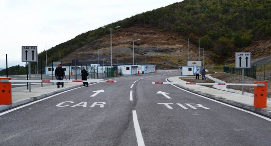 Με πιστοποιητικό εμβολιασμού, νόσησης και αρνητικό τεστ η είσοδος από το μεθοριακό σταθμό Νυμφαίας στη Βουλγαρία Με πιστοποιητικό εμβολιασμού, νόσησης και αρνητικό τεστ η είσοδος από το μεθοριακό σταθμό Νυμφαίας στη Βουλγαρία