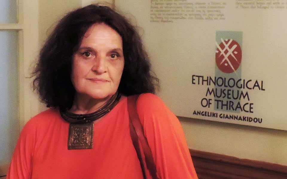 ΣΚΕΨΕΙΣ μιας ΘΡΑΚΙΩΤΙΣΣΑΣ με ΑΦΟΡΜΗ τις ΤΡΕΙΣ ΕΠΕΤΕΙΟΥΣ ΣΚΕΨΕΙΣ μιας ΘΡΑΚΙΩΤΙΣΣΑΣ με ΑΦΟΡΜΗ τις ΤΡΕΙΣ ΕΠΕΤΕΙΟΥΣ