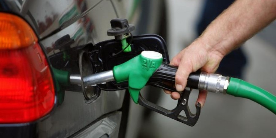 «Σπάνε» ρεκόρ ανόδου οι τιμές σε πετρέλαιο θέρμανσης και καύσιμα