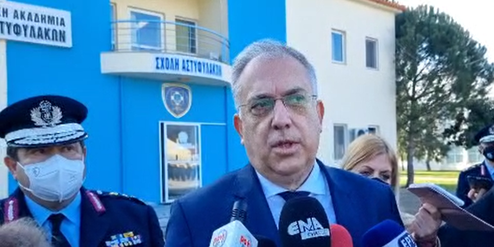 Οπαδική βία – Θεοδωρικάκος: Κλείνουν οι παράνομοι σύνδεσμοι – Η ευθύνη για τις λέσχες στις ομάδες Οπαδική βία – Θεοδωρικάκος: Κλείνουν οι παράνομοι σύνδεσμοι – Η ευθύνη για τις λέσχες στις ομάδες