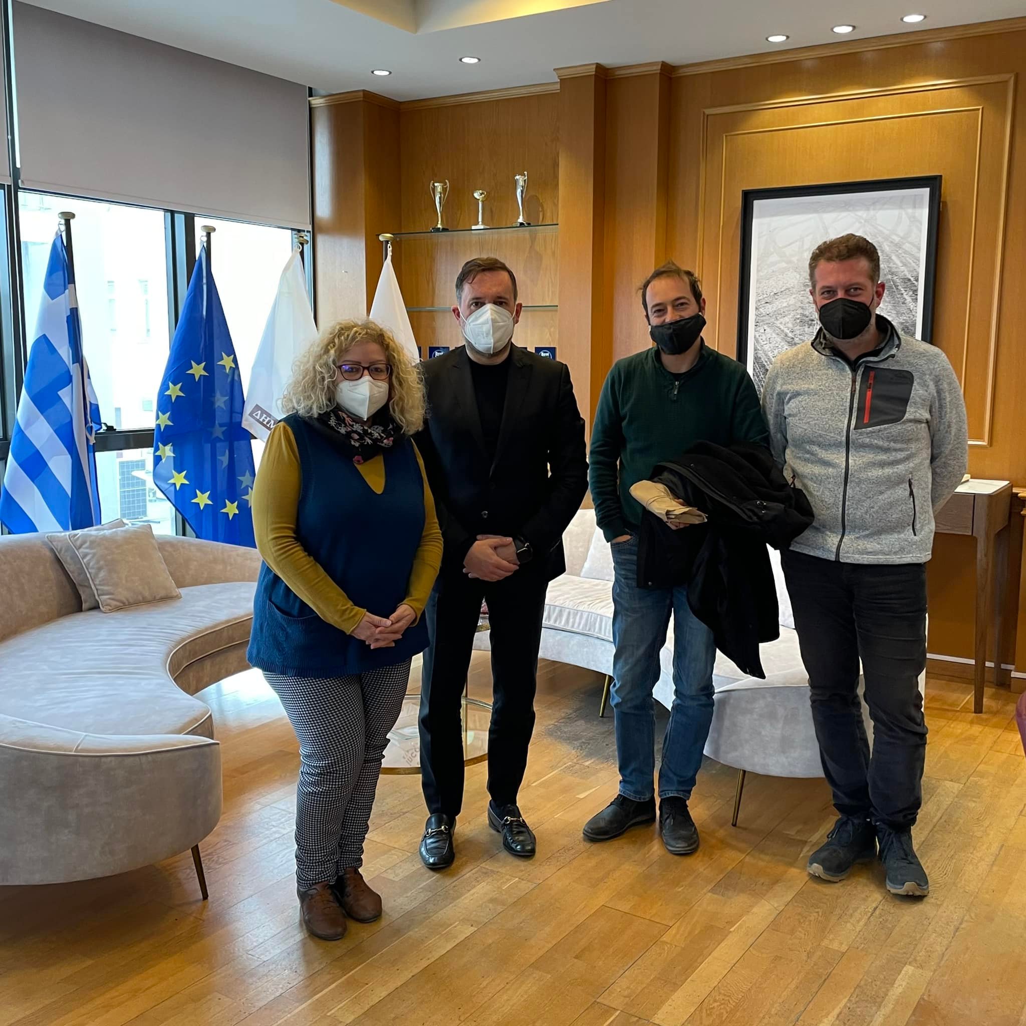 Ο Γιάννης Ζαμπούκης συναντήθηκε με τους Φίλους του Γαλλικού Σταθμού Ο Γιάννης Ζαμπούκης συναντήθηκε με τους Φίλους του Γαλλικού Σταθμού