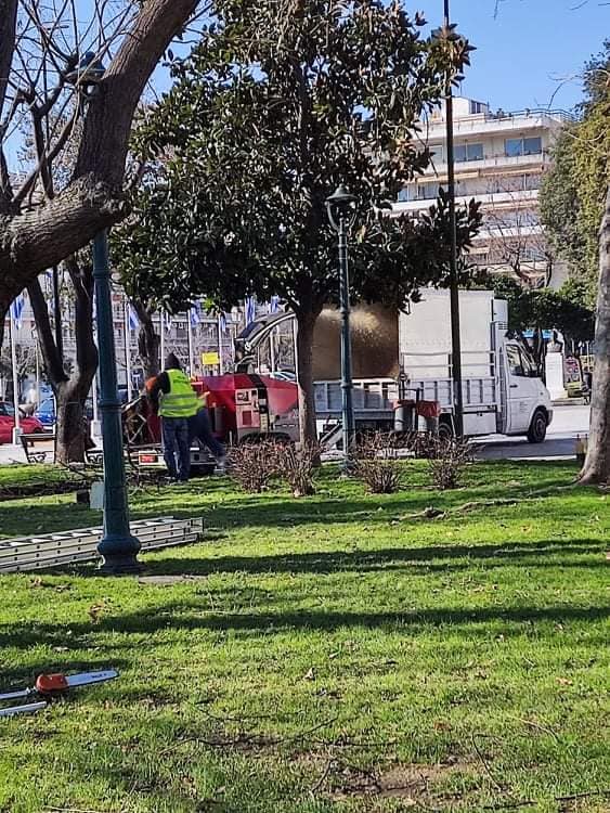 Παρεμβάσεις ευπρεπισμού στον δημοτικό κήπο Καβάλας Παρεμβάσεις ευπρεπισμού στον δημοτικό κήπο Καβάλας