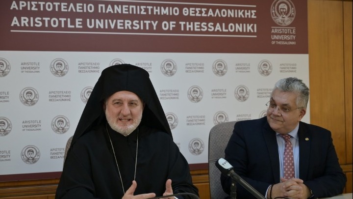 Ελπιδοφόρος: «Η Ουκρανία είναι ανεξάρτητο και κυρίαρχο κράτος, απρόκλητη η εισβολή της Ρωσίας» Ελπιδοφόρος: «Η Ουκρανία είναι ανεξάρτητο και κυρίαρχο κράτος, απρόκλητη η εισβολή της Ρωσίας»