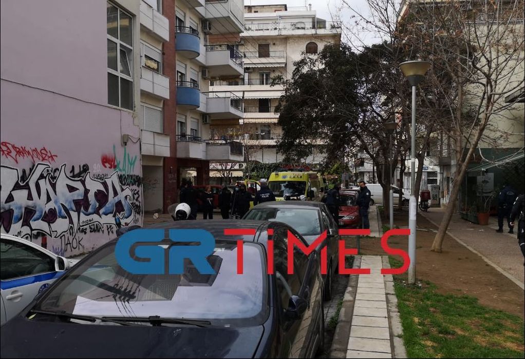 Θεσσαλονίκη: 45χρονη έπεσε από τον 5ο όροφο πολυκατοικίας Θεσσαλονίκη: 45χρονη έπεσε από τον 5ο όροφο πολυκατοικίας