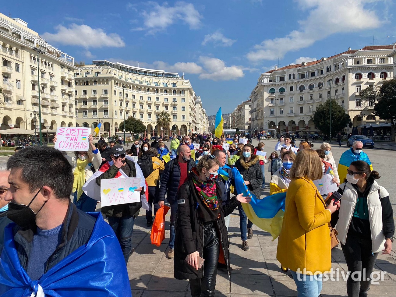 Ουκρανοί διαδήλωσαν κατά του πολέμου στη Θεσσαλονίκη Ουκρανοί διαδήλωσαν κατά του πολέμου στη Θεσσαλονίκη