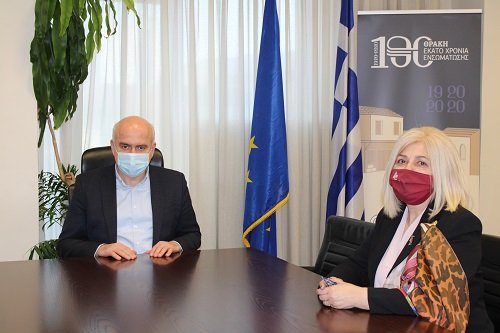 Άμισθη ειδική σύμβουλος του Περιφερειάρχη ΑΜΘ ορίζεται η Ζωή Κοσμίδου Άμισθη ειδική σύμβουλος του Περιφερειάρχη ΑΜΘ ορίζεται η Ζωή Κοσμίδου